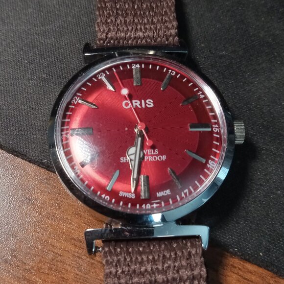 Oris Vintage Automatic Men's or Ladies Watch - Picture 1 of 6